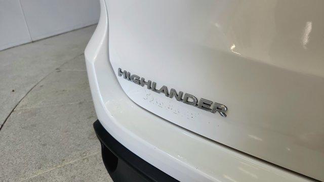 used 2019 Toyota Highlander car, priced at $22,291