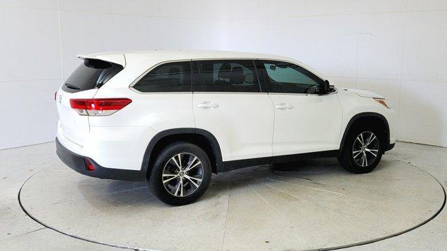 used 2019 Toyota Highlander car, priced at $22,291