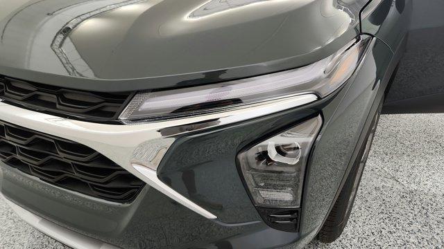new 2025 Chevrolet Trax car, priced at $25,484