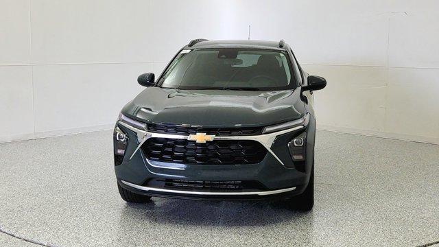new 2025 Chevrolet Trax car, priced at $25,484