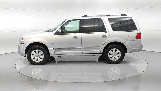 used 2014 Lincoln Navigator car, priced at $9,200