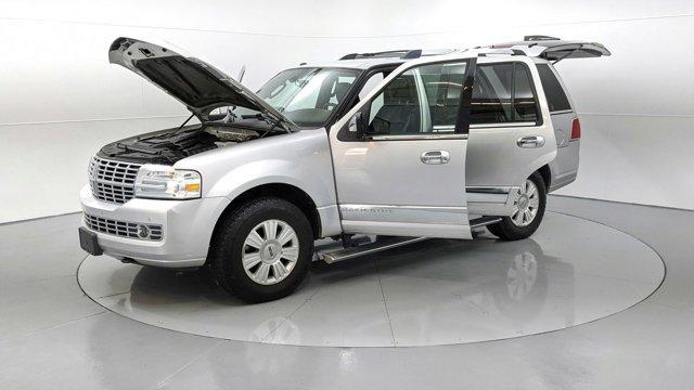 used 2014 Lincoln Navigator car, priced at $9,200