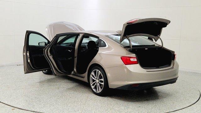 used 2023 Chevrolet Malibu car, priced at $17,991