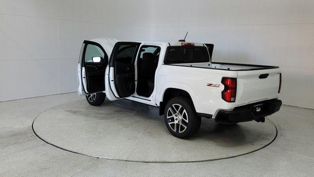 new 2024 Chevrolet Colorado car, priced at $41,495