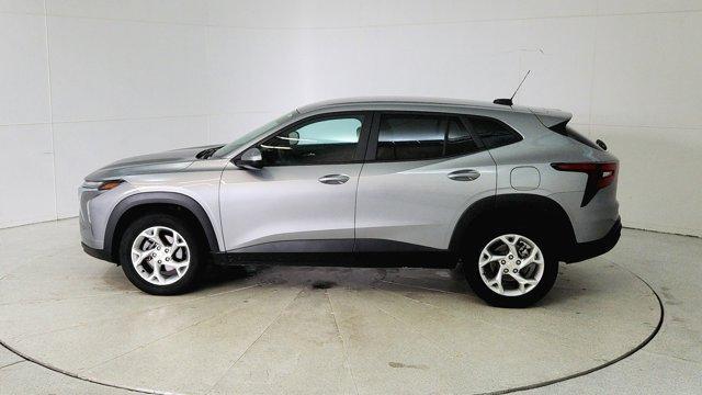used 2024 Chevrolet Trax car, priced at $19,491