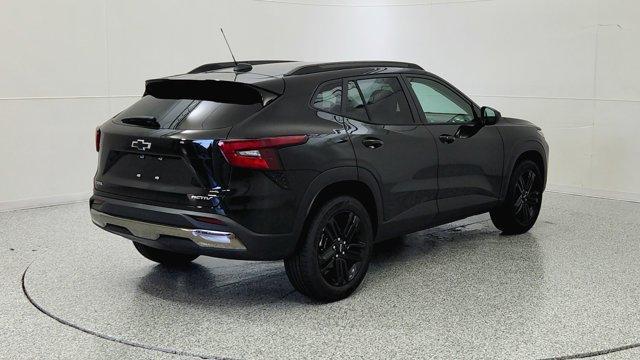 new 2025 Chevrolet Trax car, priced at $28,183