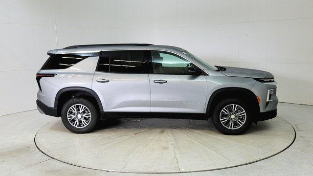new 2025 Chevrolet Traverse car, priced at $41,893