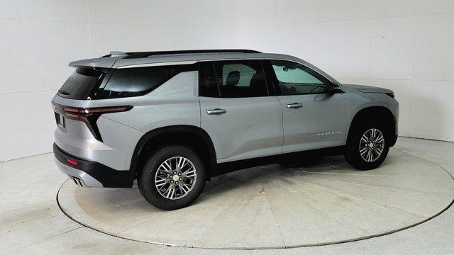 new 2025 Chevrolet Traverse car, priced at $41,893