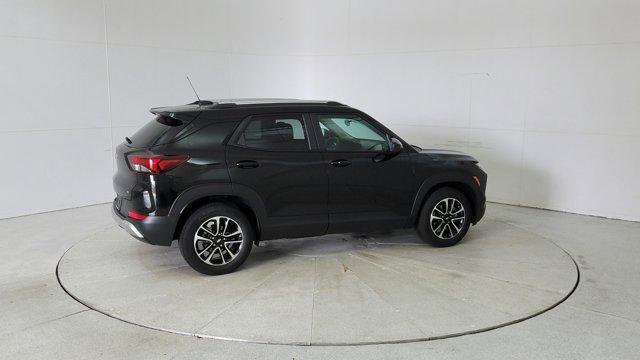 used 2024 Chevrolet TrailBlazer car, priced at $25,291