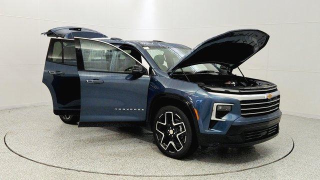 new 2026 Chevrolet Traverse car, priced at $60,893