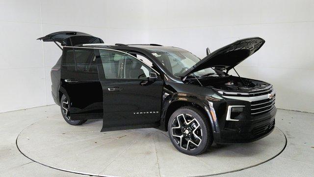 new 2025 Chevrolet Traverse car, priced at $57,193