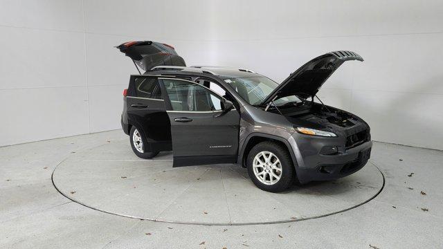 used 2018 Jeep Cherokee car, priced at $16,591