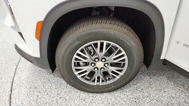 new 2026 Chevrolet Traverse car, priced at $43,818