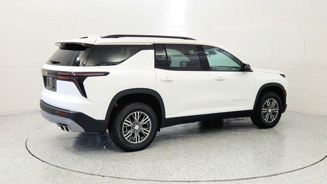 new 2026 Chevrolet Traverse car, priced at $43,818