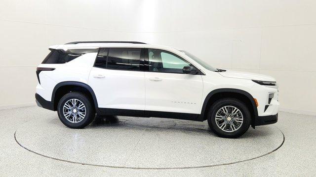 new 2026 Chevrolet Traverse car, priced at $43,818