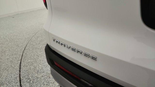 new 2026 Chevrolet Traverse car, priced at $43,818