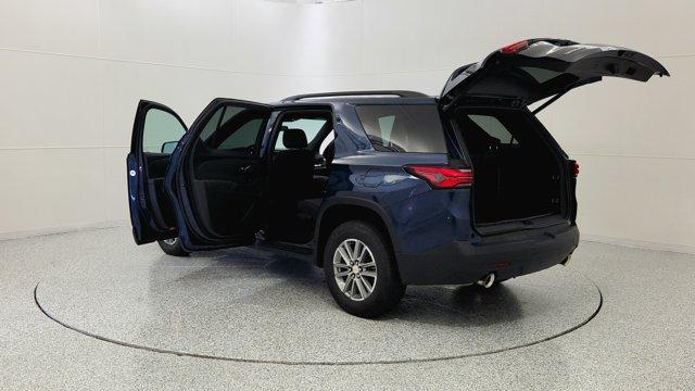 used 2023 Chevrolet Traverse car, priced at $31,393