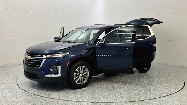 used 2023 Chevrolet Traverse car, priced at $31,393