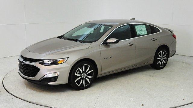 new 2025 Chevrolet Malibu car, priced at $27,045