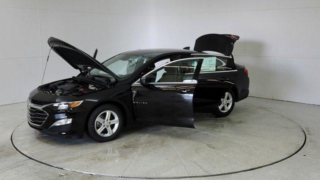 new 2025 Chevrolet Malibu car, priced at $25,845