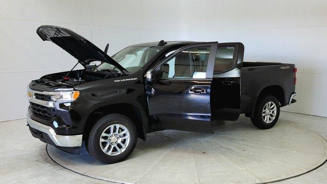 new 2025 Chevrolet Silverado 1500 car, priced at $50,695