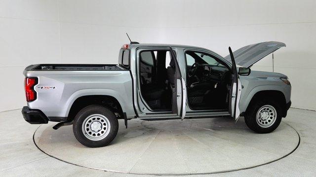 new 2024 Chevrolet Colorado car, priced at $34,530