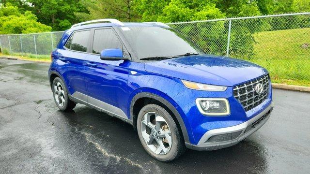 used 2022 Hyundai Venue car, priced at $18,199