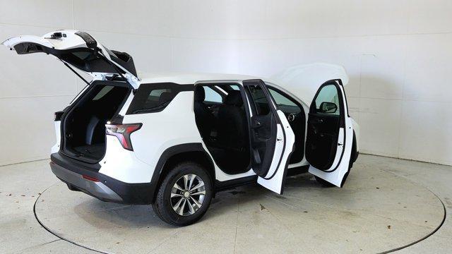 new 2026 Chevrolet Equinox car, priced at $31,394