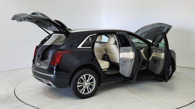 used 2021 Cadillac XT5 car, priced at $31,472