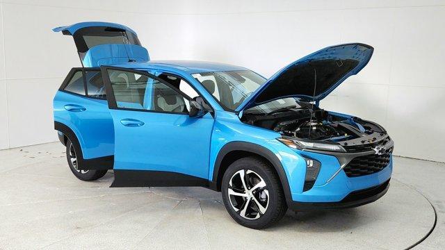 new 2025 Chevrolet Trax car, priced at $24,185