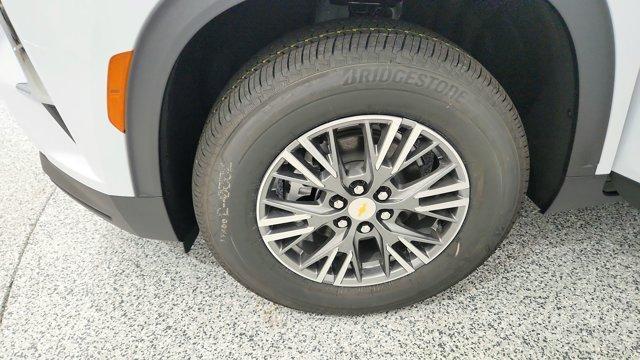 new 2026 Chevrolet Traverse car, priced at $43,914