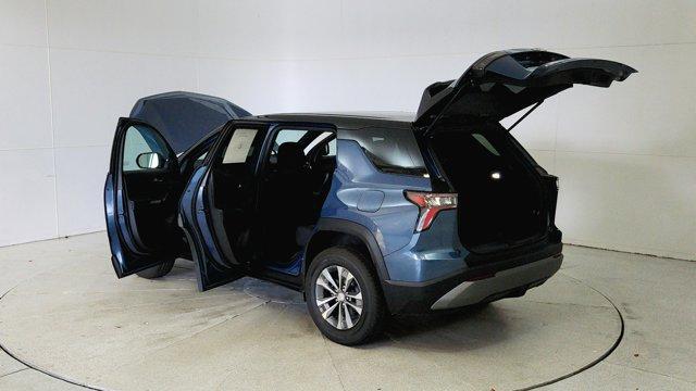 new 2026 Chevrolet Equinox car, priced at $30,289