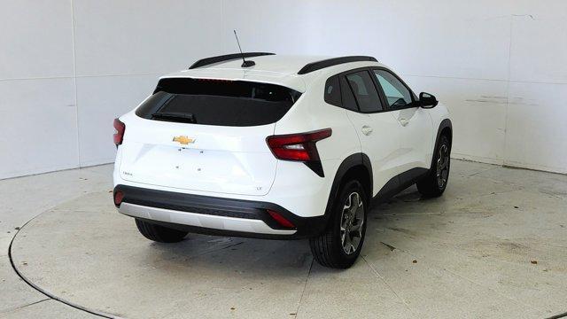 new 2025 Chevrolet Trax car, priced at $25,484