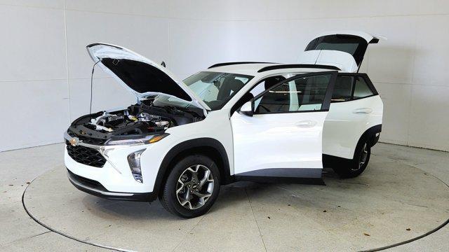 new 2025 Chevrolet Trax car, priced at $25,484