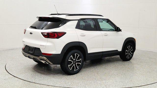 new 2026 Chevrolet TrailBlazer car, priced at $33,829