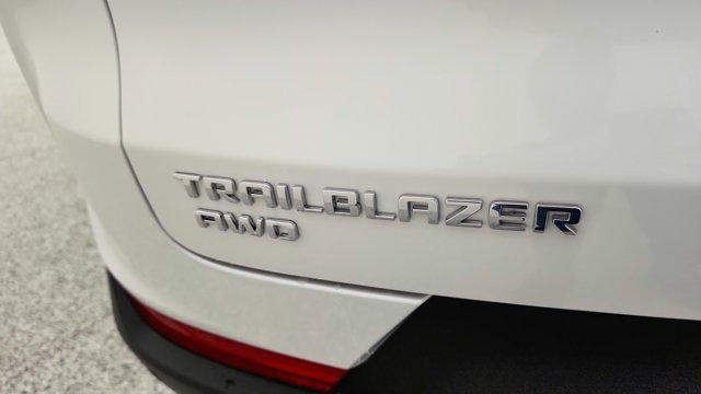 new 2026 Chevrolet TrailBlazer car, priced at $33,829