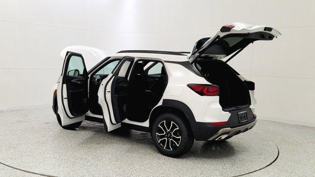 new 2026 Chevrolet TrailBlazer car, priced at $33,829