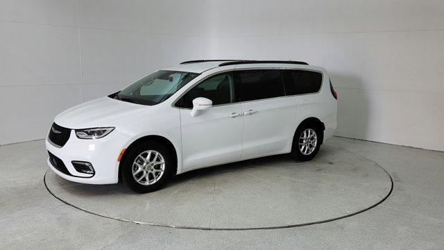 used 2022 Chrysler Pacifica car, priced at $27,791