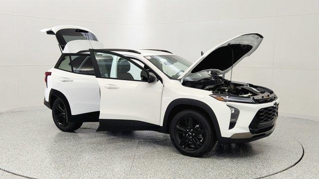 new 2025 Chevrolet Trax car, priced at $26,489