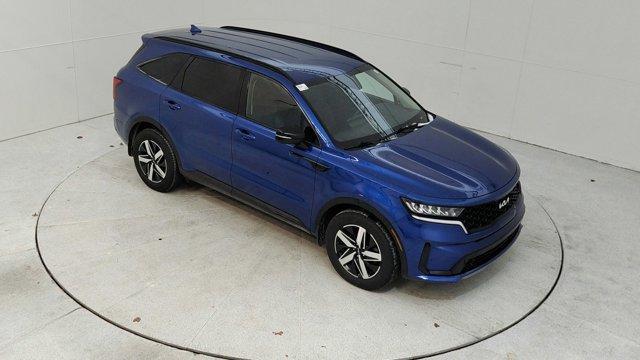 used 2022 Kia Sorento car, priced at $23,892