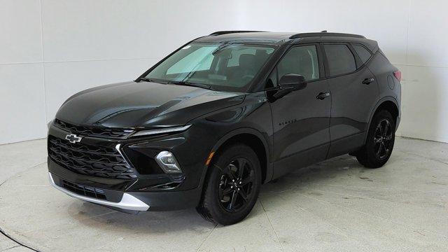 new 2025 Chevrolet Blazer car, priced at $38,755