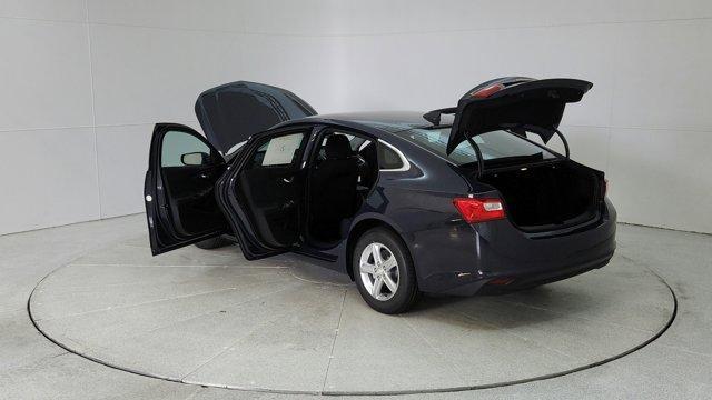 new 2025 Chevrolet Malibu car, priced at $25,845