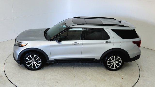 used 2022 Ford Explorer car, priced at $41,991