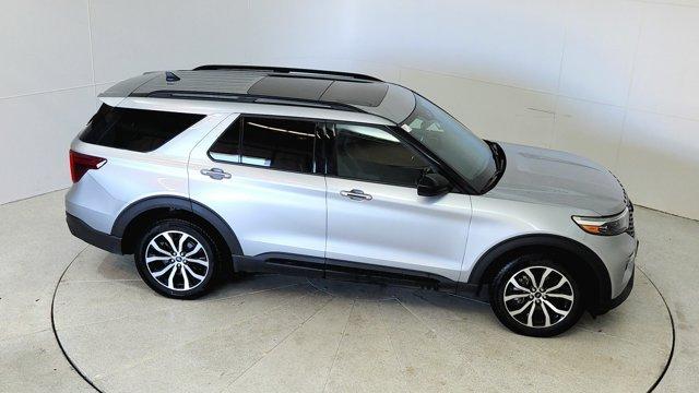 used 2022 Ford Explorer car, priced at $41,991