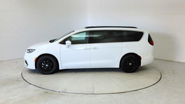 used 2022 Chrysler Pacifica car, priced at $23,992