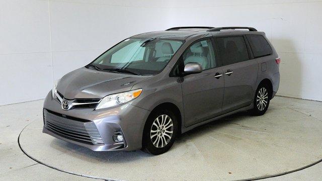 used 2018 Toyota Sienna car, priced at $23,191