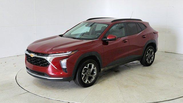 used 2024 Chevrolet Trax car, priced at $23,292