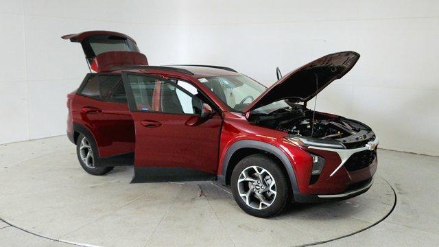 used 2024 Chevrolet Trax car, priced at $23,292