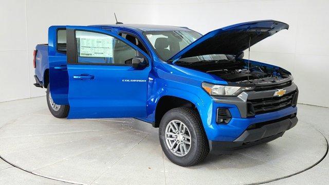 new 2024 Chevrolet Colorado car, priced at $41,120