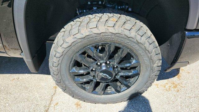 new 2025 Chevrolet Silverado 3500 car, priced at $72,894